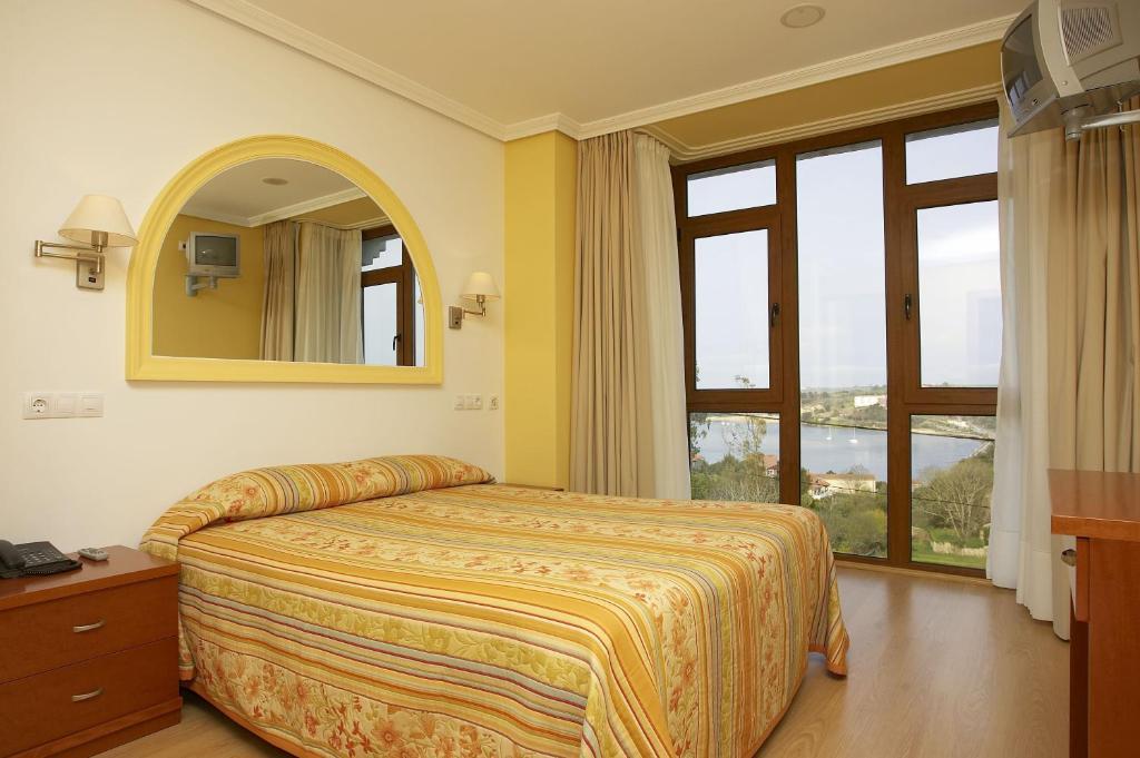 Hotel Azul De Galimar San Vicente De La Barquera Oda fotoğraf